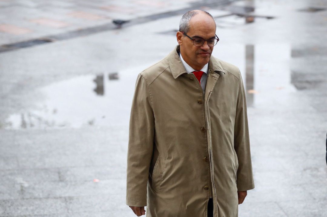 El consejero de Educación de la Comunidad de Madrid, Rafael Van Grieken, a su llegada a los juzgados de la Plaza de Castilla. El consejero de Educación de la Comunidad de Madrid, Rafael Van Grieken, a su llegada a los juzgados de la Plaza de Castilla.