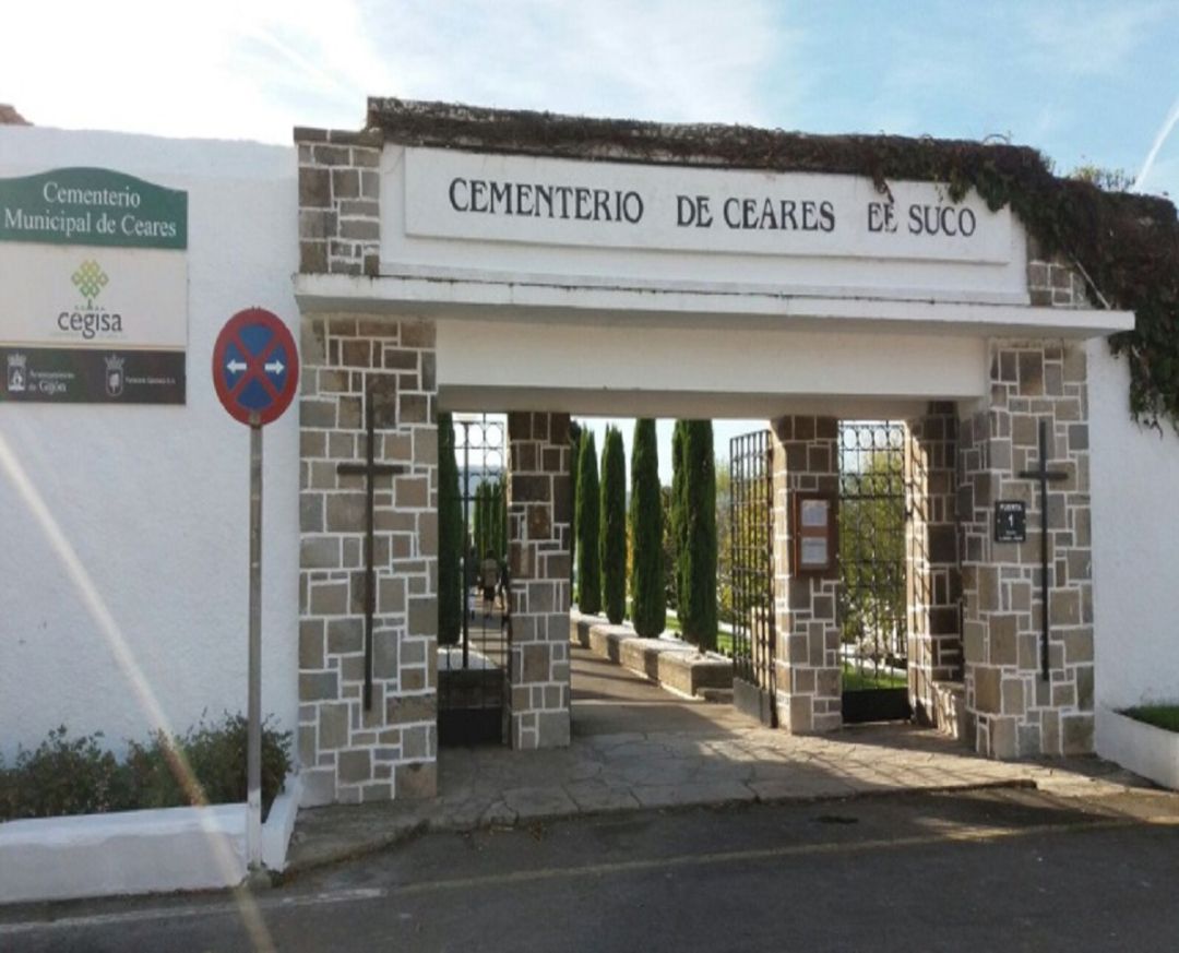 Visitas adelantadas a los cementerios para evitar atascos Visitas adelantadas a los cementerios para evitar atascos