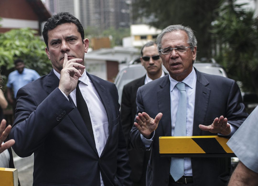 El juez que envió a prisión a Lula Da Silva, Sergio Moro, será ministro de Justicia de Bolsonario El juez que envió a prisión a Lula Da Silva, Sergio Moro, será ministro de Justicia de Bolsonario