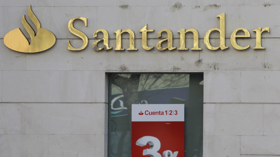Los cuatros grandes bancos españoles superan los test de estrés: el Santander, el más solvente