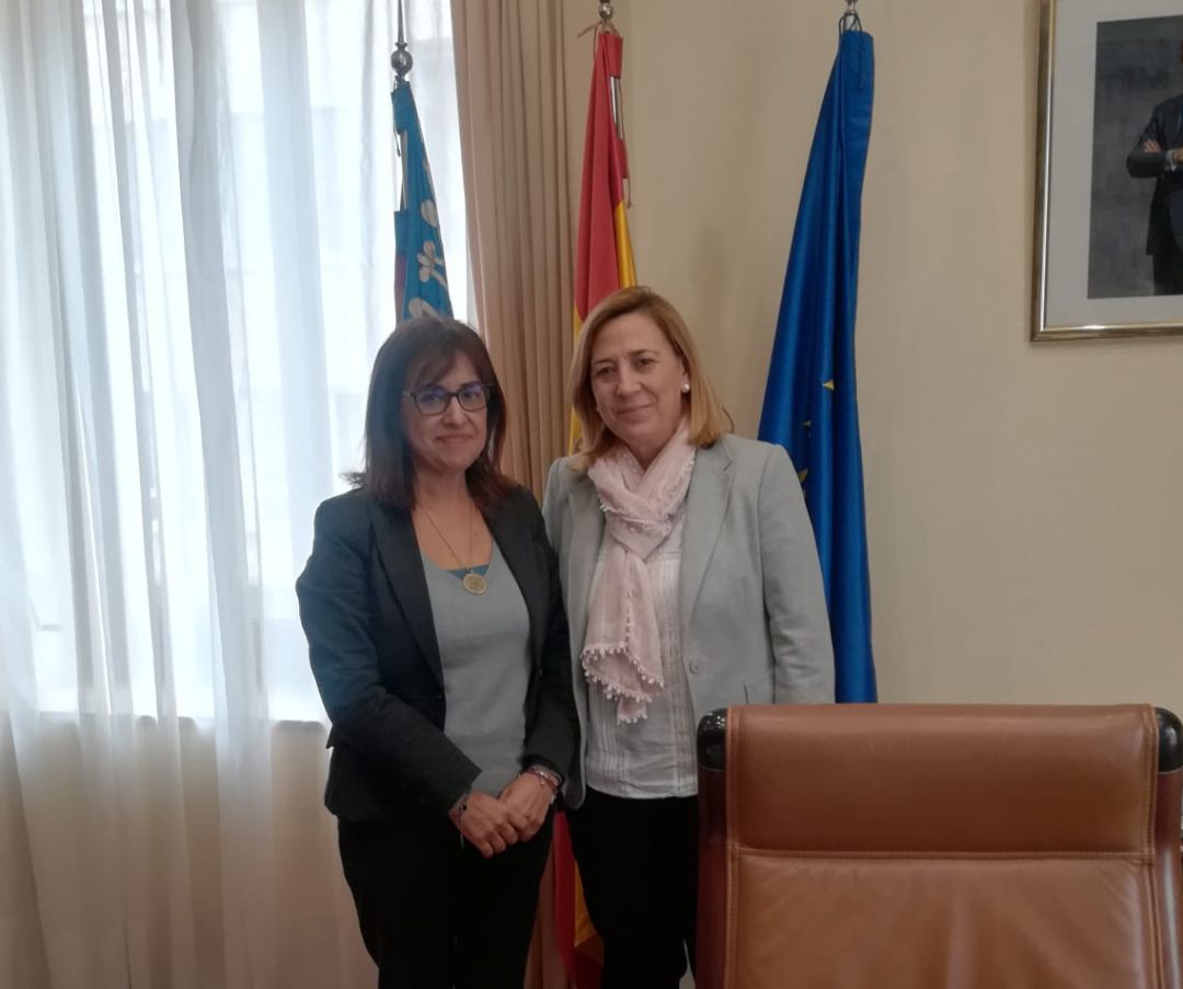 Modes Salazar Agulló ha tomado posesión esta mañana en la subdelegación del Gobierno en Alicante, en presencia de la subdelegada Araceli Poblador Modes Salazar Agulló ha tomado posesión esta mañana en la subdelegación del Gobierno en Alicante, en presencia de la subdelegada Araceli Poblador