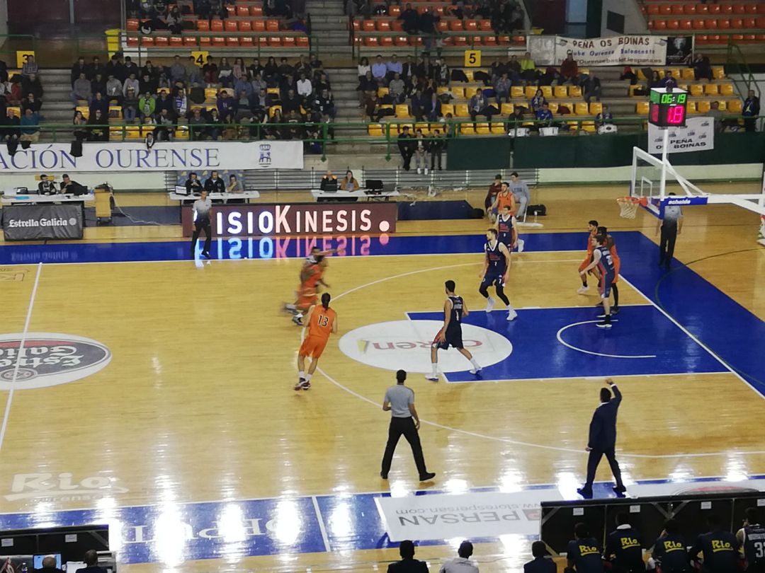 Al final no pudo ser y el Club Ourense Baloncesto, caía en el Pazo ante el Lleida por 62-70. Al final no pudo ser y el Club Ourense Baloncesto, caía en el Pazo ante el Lleida por 62-70.