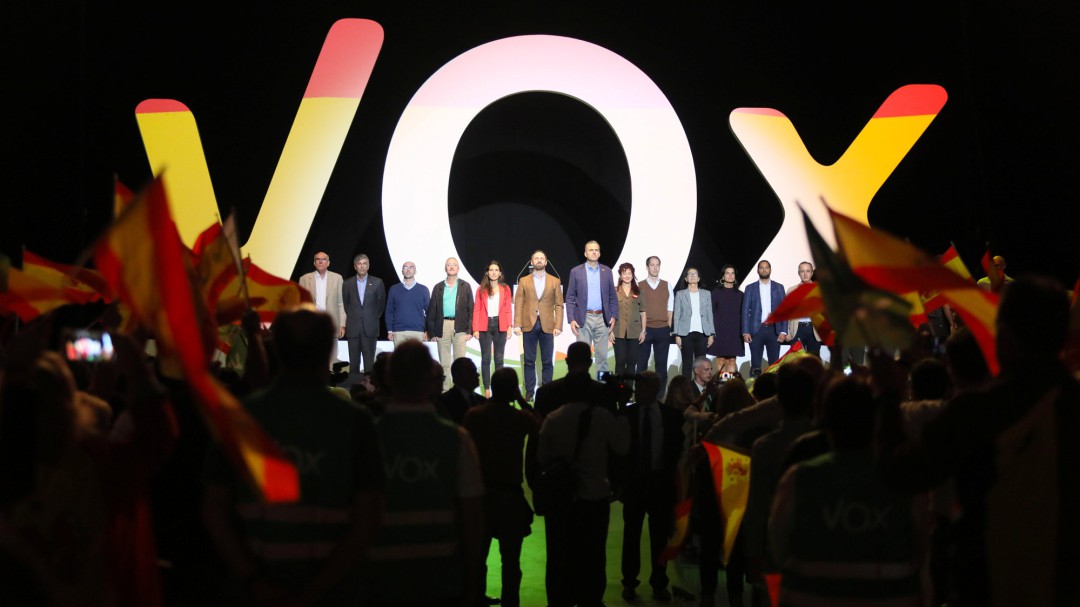 El partido ultra VOX acusa a los líderes independentistas de formar una organización criminal