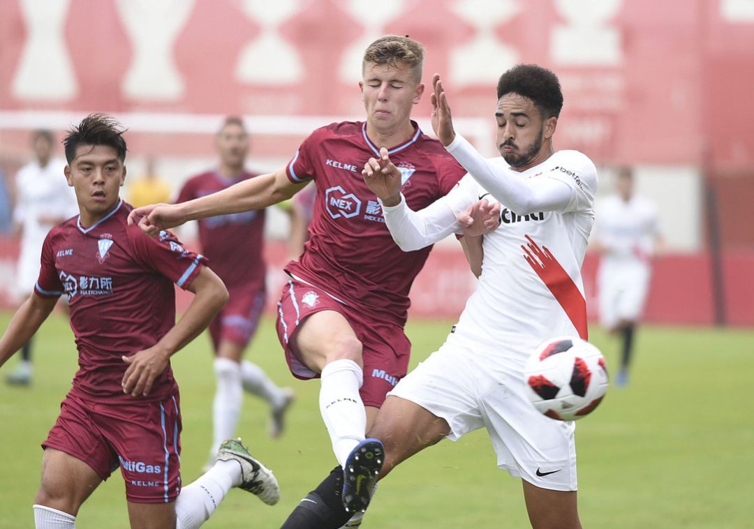 El Sevilla At. corta la racha del Jumilla El Sevilla At. corta la racha del Jumilla