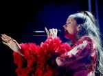 La cantante Rosalía actúa en un concierto gratuito en la madrileña plaza de Colón para presentar su segundo disco, "El mal querer", cuyo primer sencillo, "Malamente", ya tiene 34 millones de escuchas en Spotify y el segundo, "Pienso en tu mirá", 16 millones.