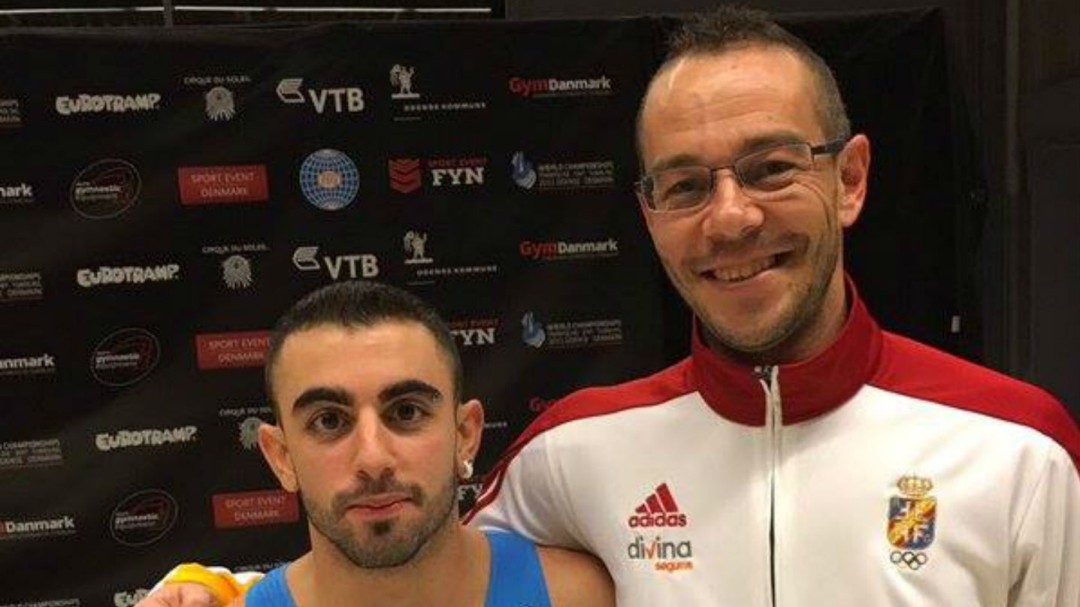 El ourensano Daniel Pérez en el mundial de trampolín
