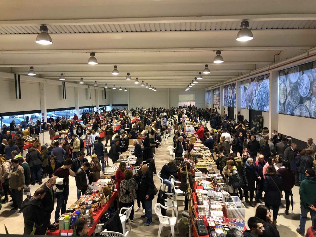 Pabellón de la exposición de la feria del pasado año Pabellón de la exposición de la feria del pasado año