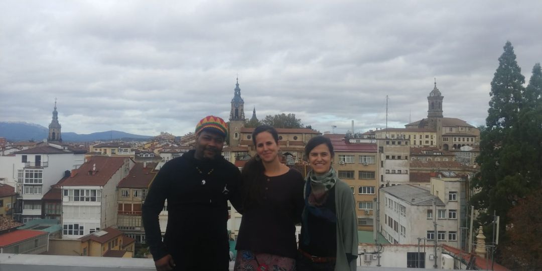 Traore, Grisaleña y Fernández de Retana en los estudios de SER Vitoria. Traore, Grisaleña y Fernández de Retana en los estudios de SER Vitoria.