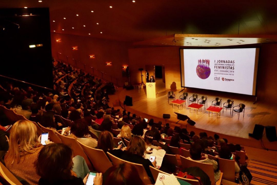 Sesión de las I Jornadas Internacional Feministas de Zaragoza en el Auditorio Sesión de las I Jornadas Internacional Feministas de Zaragoza en el Auditorio