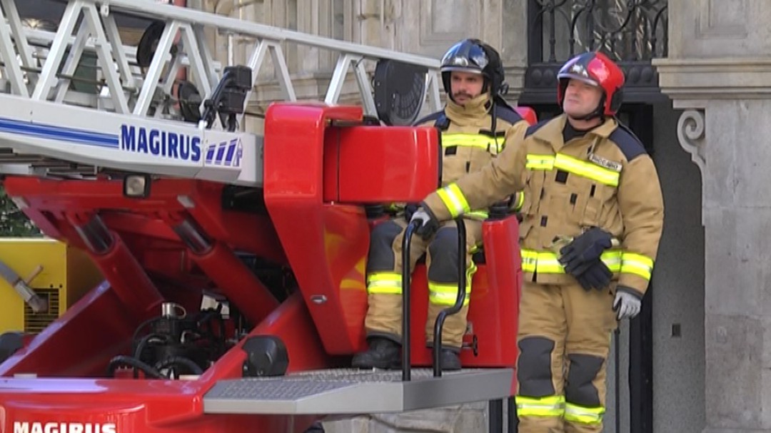 La oposición pide la anulación de las oposiciones de bomberos
