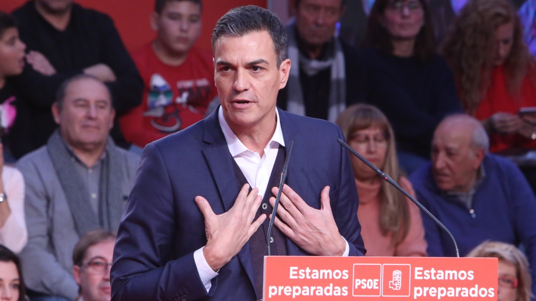 Sánchez reivindica su Gobierno de frente a la política pendenciera de PP y Ciudadanos