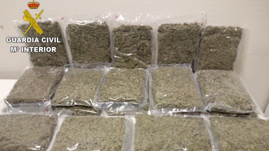 Se incautan de más de 20 kilos de marihuana
