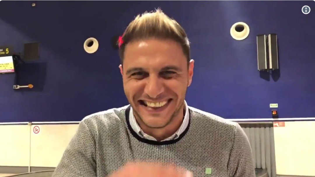 Joaquín celebra la victoria en el Camp Nou con un chiste: Antonia...