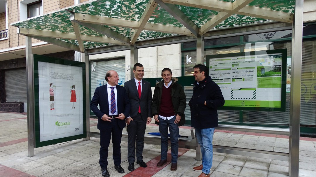 Así son las nuevas marquesinas de Bizkaibus