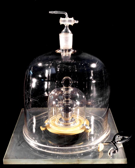 El prototipo internacional del kilogramo El prototipo internacional del kilogramo
