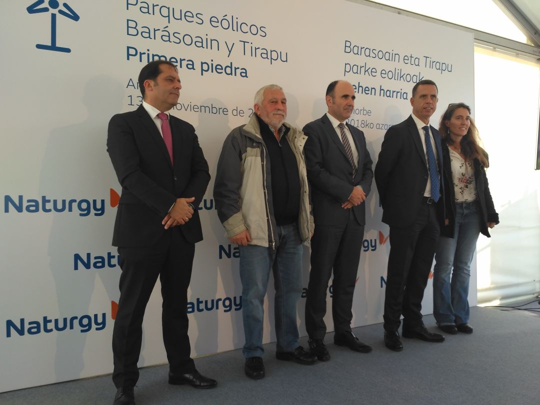Primera piedra de los nuevos parques eólicos de Barásoain y Tirapu Primera piedra de los nuevos parques eólicos de Barásoain y Tirapu