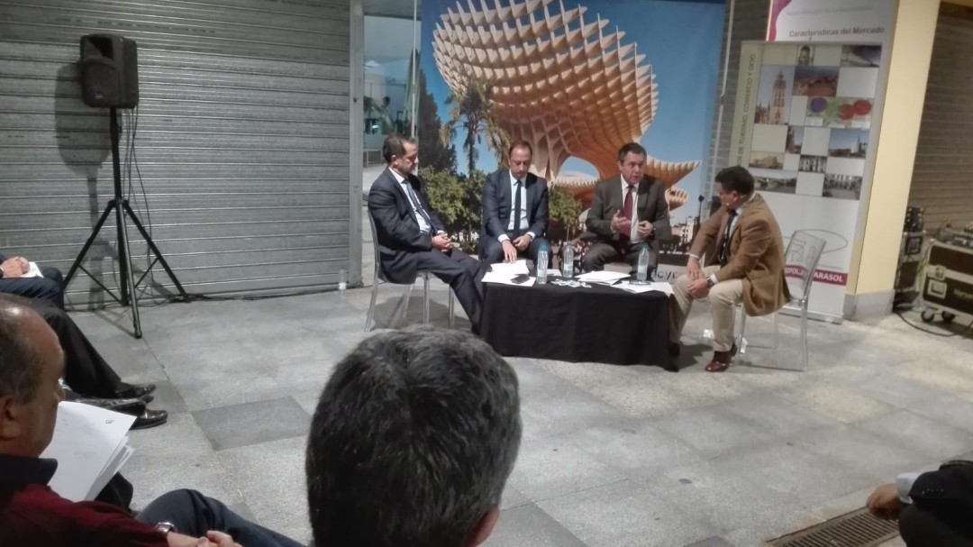 El Ayuntamiento estudia un plan de movilidad para el eje Las Setas-Gavidia