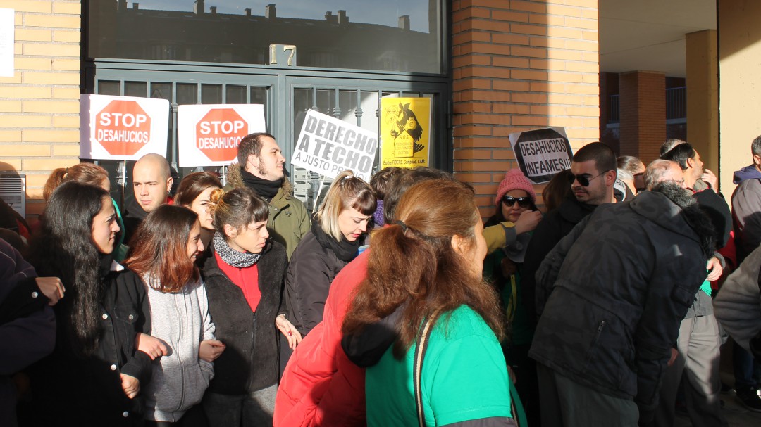 El juez aplaza 24 horas su decisión sobre el desalojo