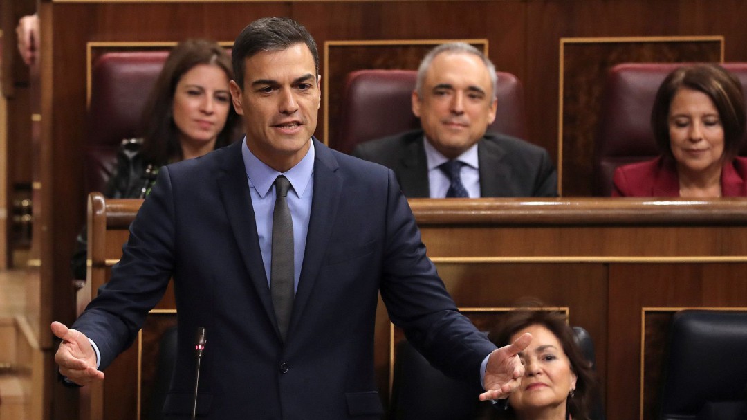 Casado pide a Sánchez que se haga caso a sí mismo y convoque elecciones