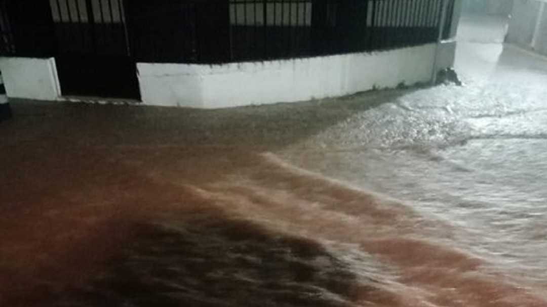 La intensa tormenta cierra colegios en La Safor y provoca 145 incidentes