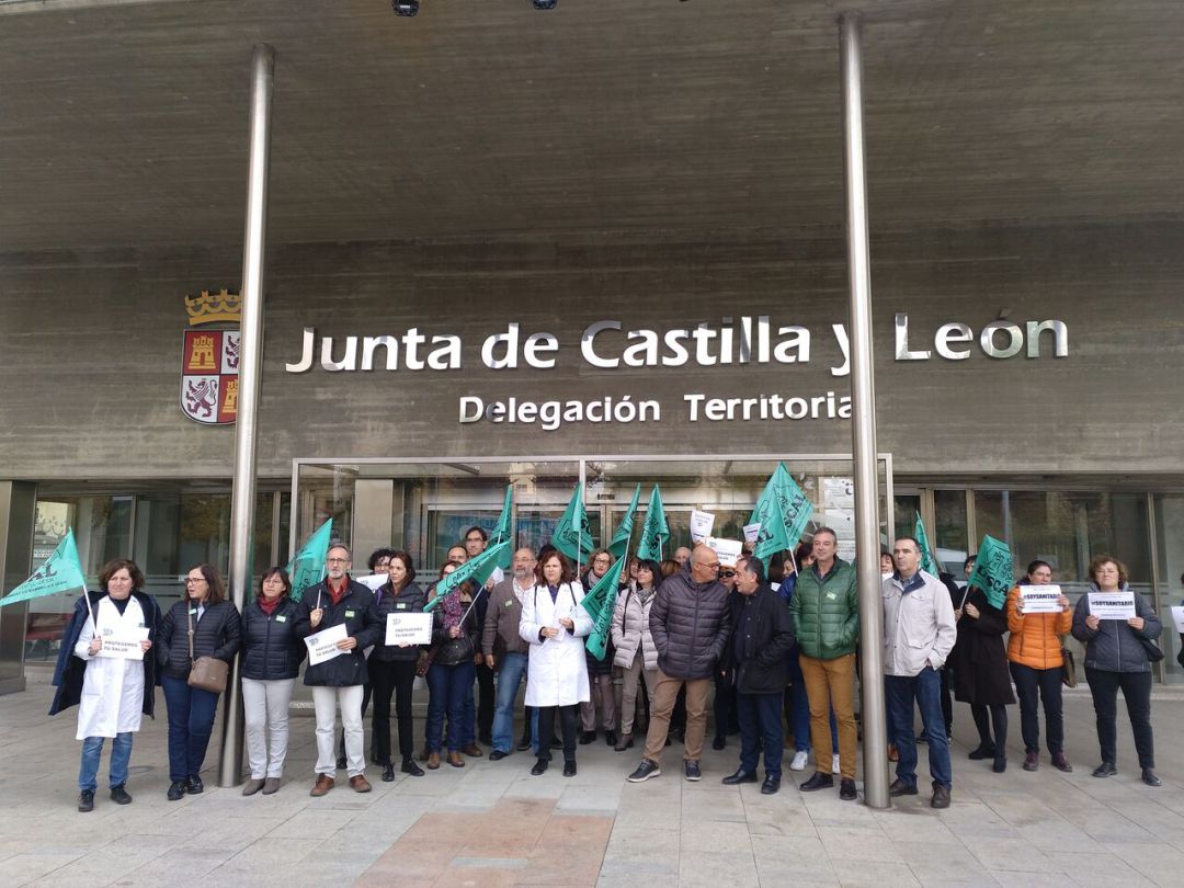 El 18 por ciento de los trabajadores sanitarios no asistenciales de la Junta están en huelga El 18 por ciento de los trabajadores sanitarios no asistenciales de la Junta están en huelga