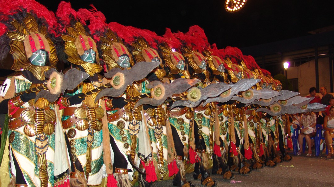 Novelda decide si separa o no las Fiestas Patronales de los Moros y Cristianos