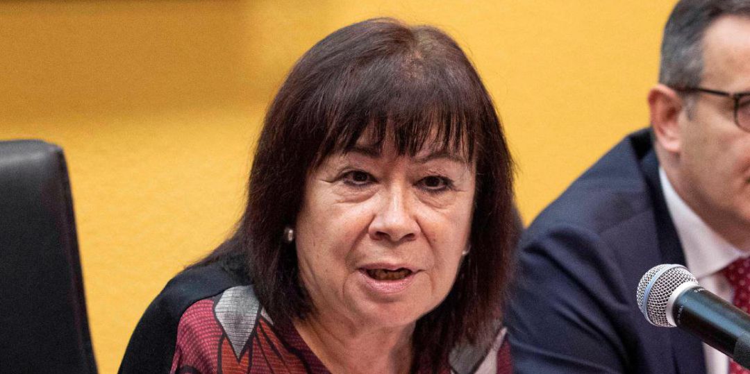 Cristina Narbona, sobre el trasvase: "Ninguna ley podrá evitar que, si no llueve, haya agua del trasvase" Cristina Narbona, sobre el trasvase: "Ninguna ley podrá evitar que, si no llueve, haya agua del trasvase"
