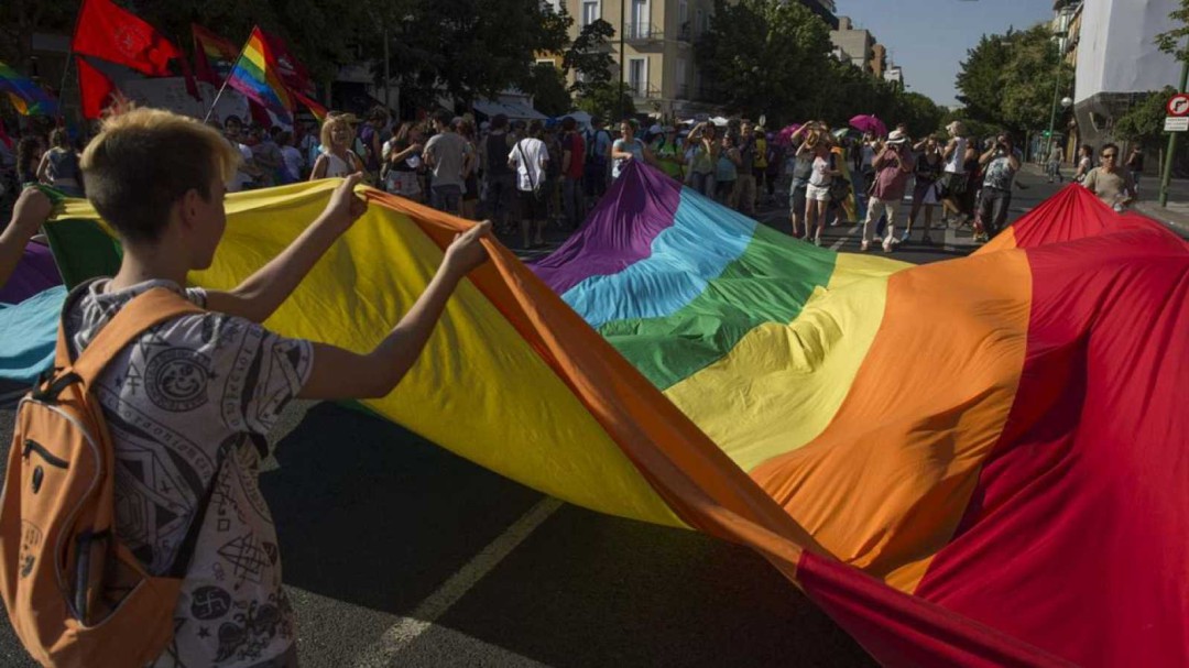 Las empresas que contraten a personas transexuales puntuarán mejor para conseguir contratos municipales