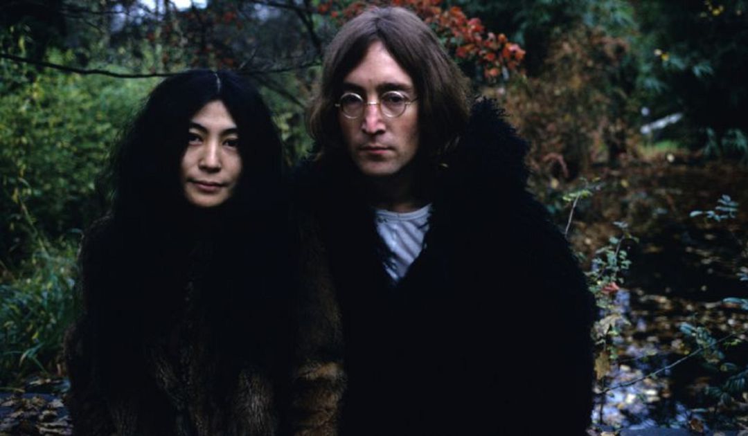 Yoko Ono y John Lennon Yoko Ono y John Lennon