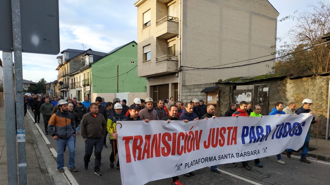 Los 'olvidados' de la transición justa emprenden su marcha a Oviedo