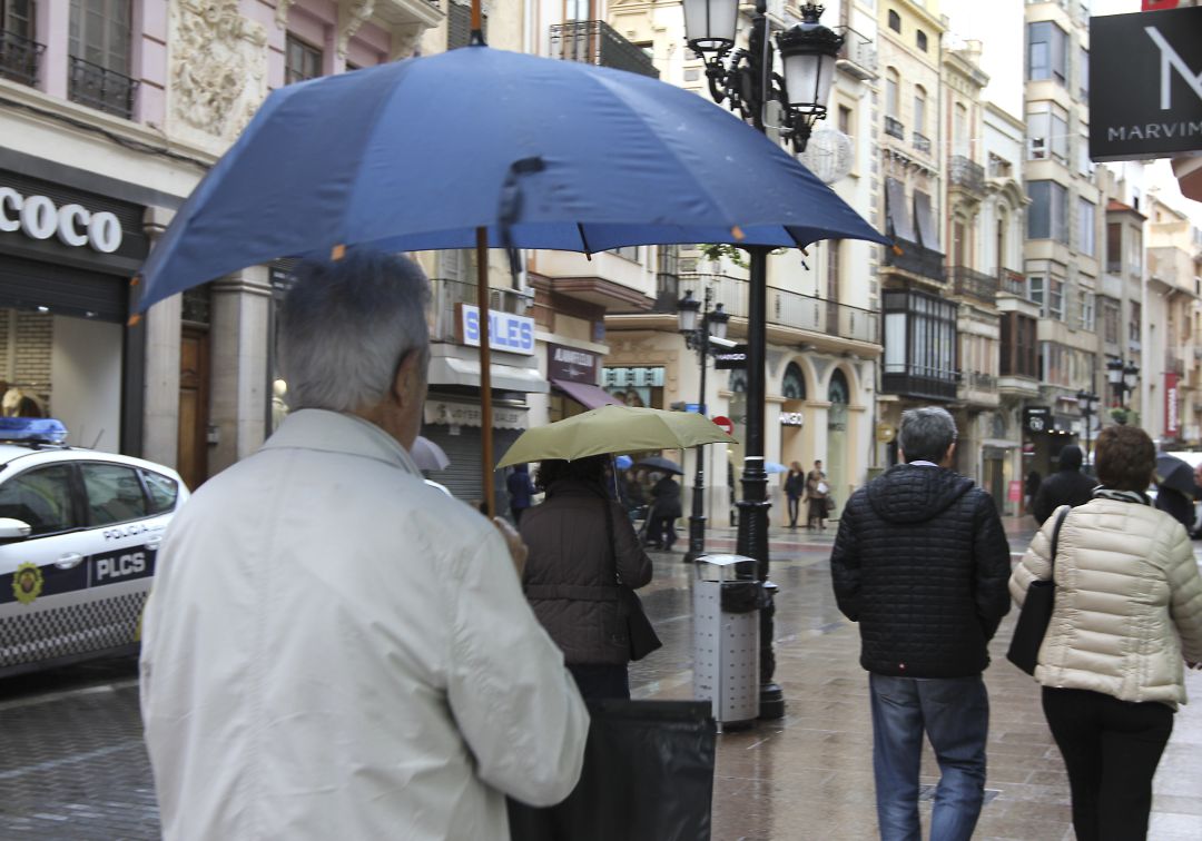 La lluvia podrá dejar este domingo hasta 100 litros por metro cuadrado en la costa de Castellón