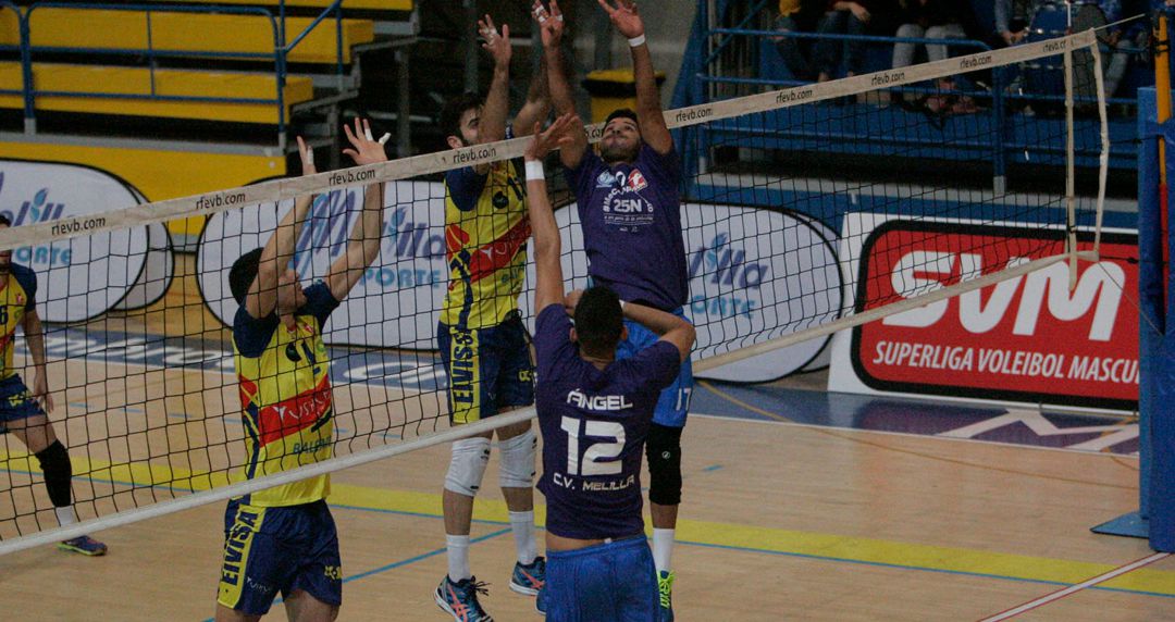 Voleibol: 0-3. Ushuaïa se pasea en Melilla Voleibol: 0-3. Ushuaïa se pasea en Melilla