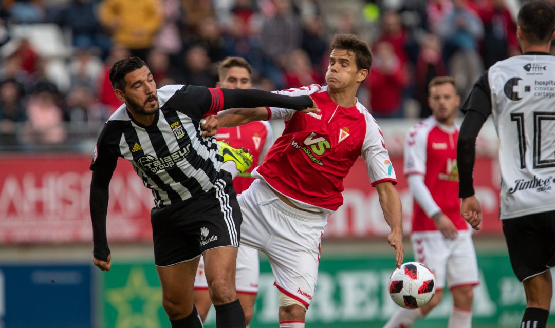 Remontada del Cartagena para tumbar al Real Murcia en el derbi Remontada del Cartagena para tumbar al Real Murcia en el derbi
