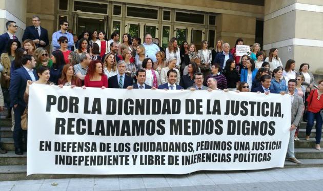 Huelga judicial en mayo frente al Tribunal Superior del País Vasco Huelga judicial en mayo frente al Tribunal Superior del País Vasco