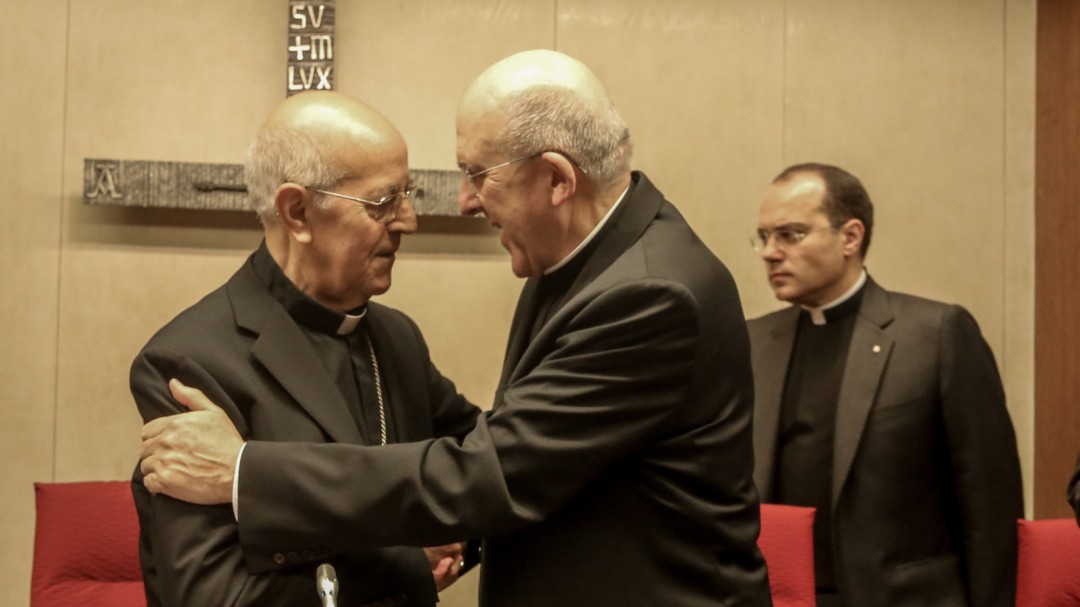 Javier Paz: "Las palabras de la Iglesia son huecas y a destiempo"