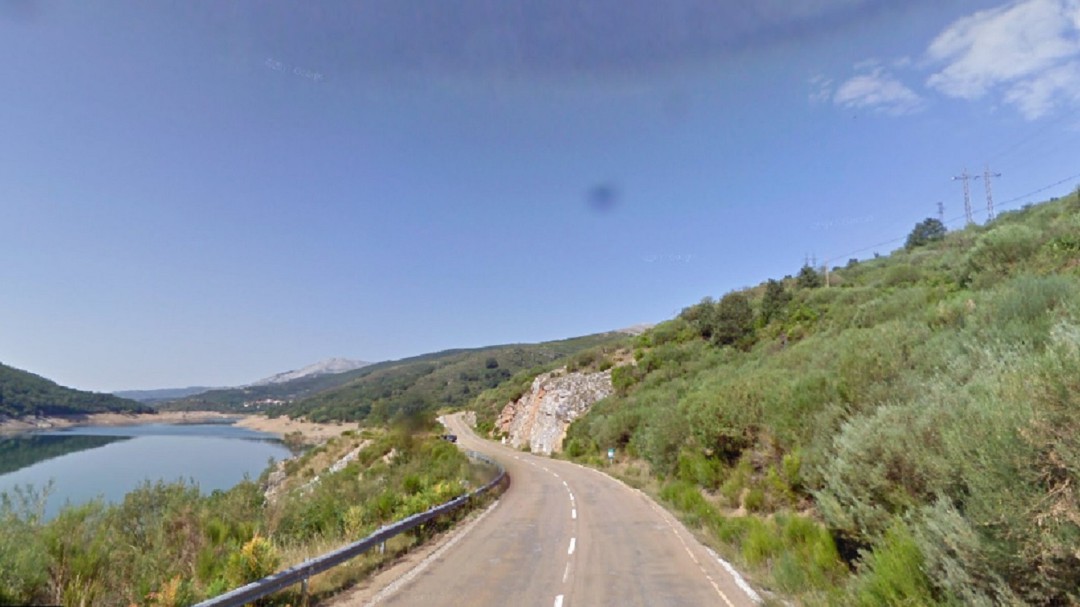 Renovación total de la carretera de los Pantanos de Palencia