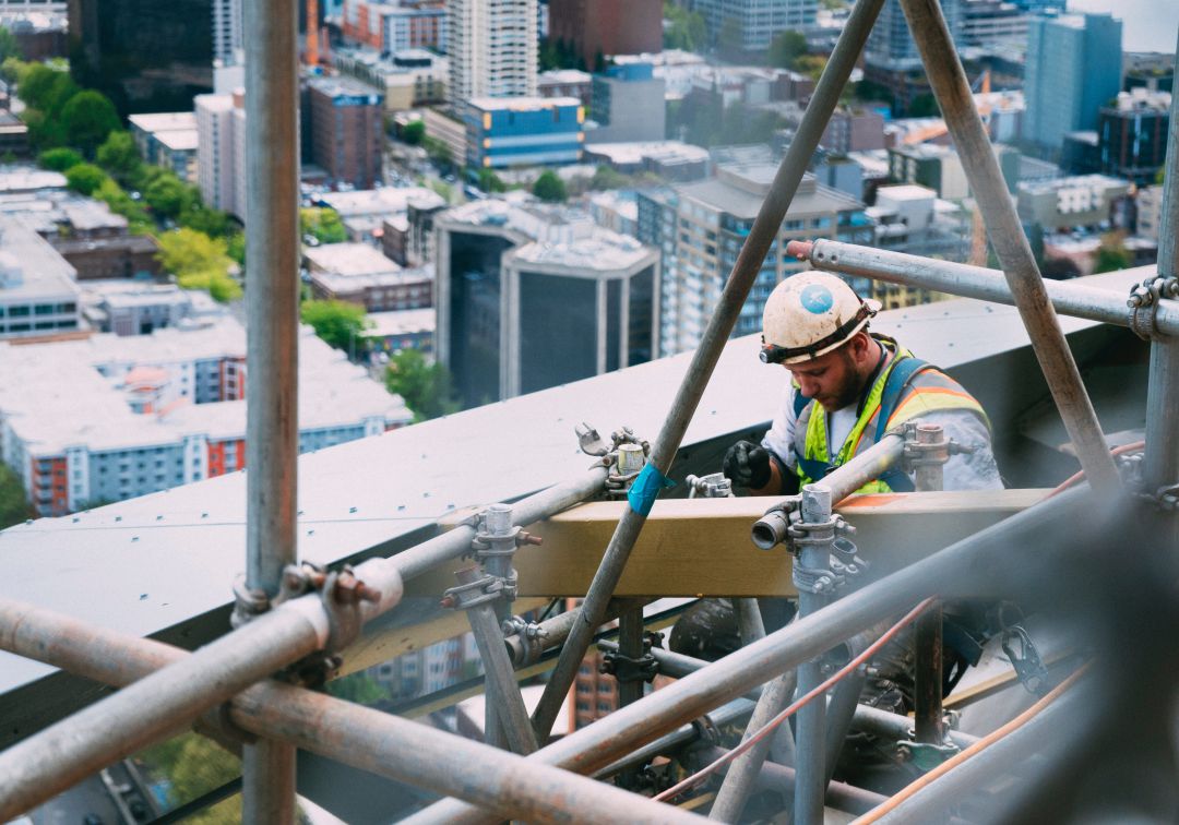 El nuevo Plan de Empleo de San Sebastián impulsará la contratación de 209 donostiarras