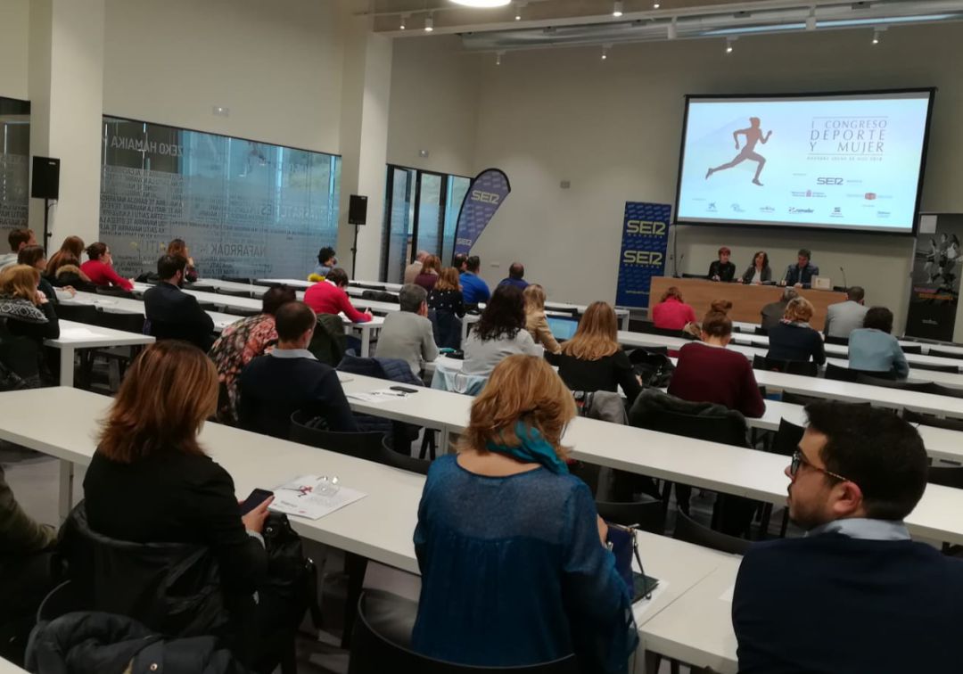Imágenes Primer Congreso Deporte y Mujer