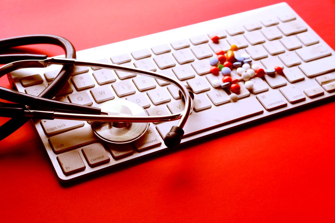 Salud electrónica, sanidad electrónica, e-Salud o e-Health: llámala como quieras Salud electrónica, sanidad electrónica, e-Salud o e-Health: llámala como quieras