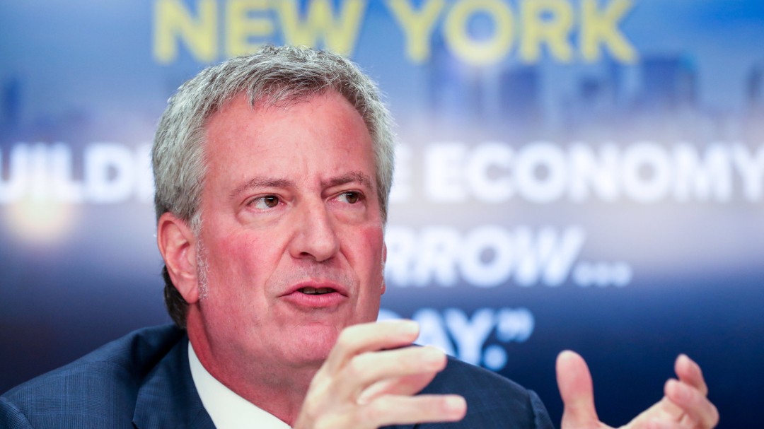 ¿Cómo sería la llamada telefónica entre Abel Caballero y Bill de Blasio?