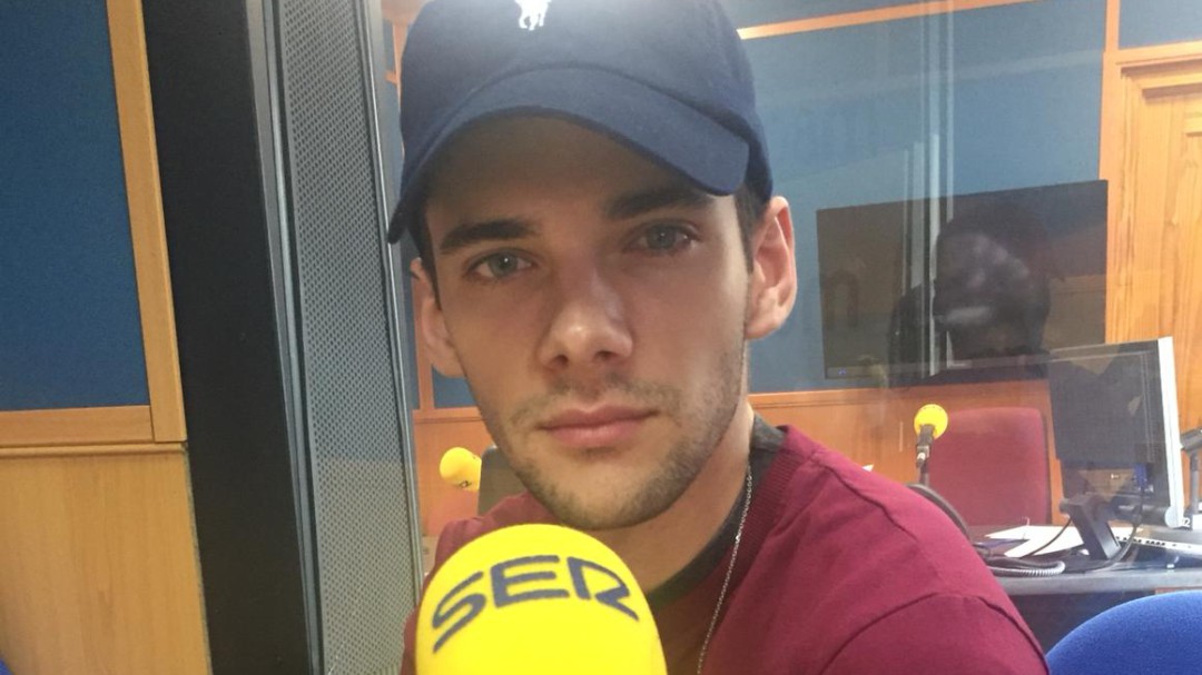Álvaro Rico, el actor toledano que triunfa con la serie de moda