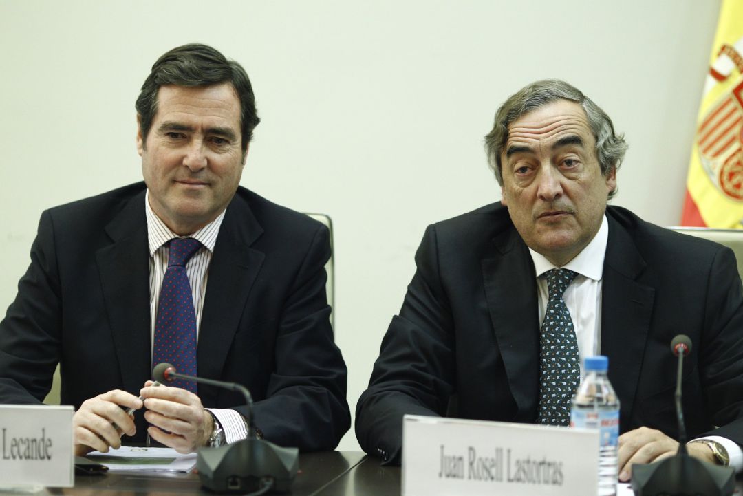 Antonio Garamendi sustituye a Juan Rosell al frente de la CEOE. Antonio Garamendi sustituye a Juan Rosell al frente de la CEOE.