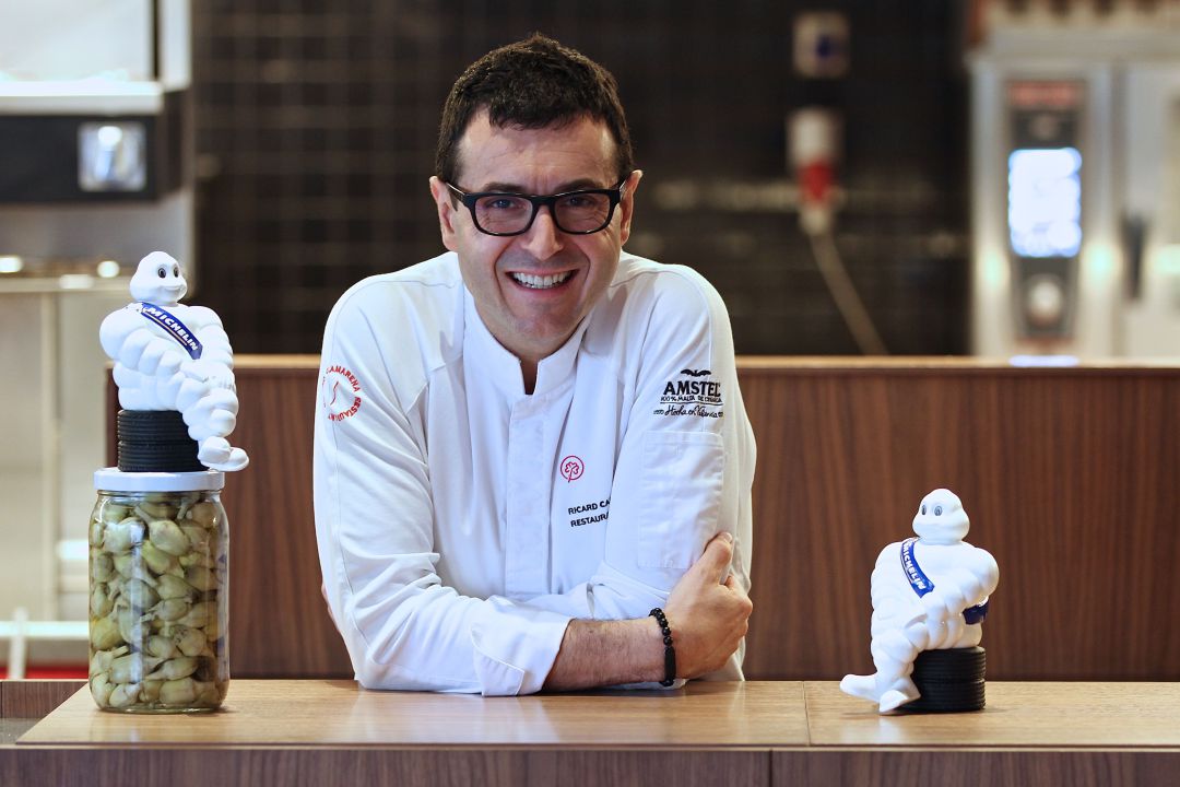 Ricard Camarena gana el Premio Nacional de Gastronomía 2018 al Mejor Jefe de Cocina Ricard Camarena gana el Premio Nacional de Gastronomía 2018 al Mejor Jefe de Cocina