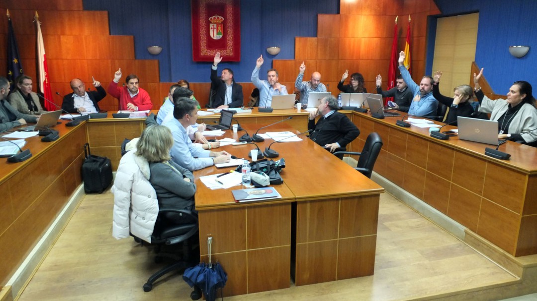 Paracuellos recopilará el ADN de los perros abriendo la posibilidad de sanciones por no recoger heces