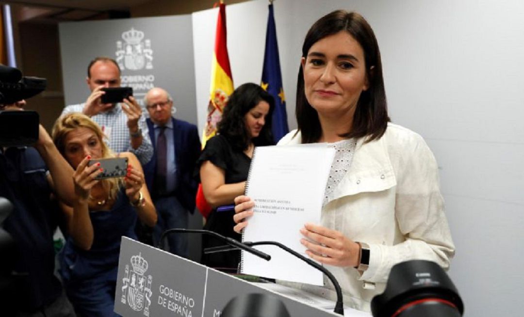 La Fiscalía no ve delitos en el master de Carmen Montón La Fiscalía no ve delitos en el master de Carmen Montón