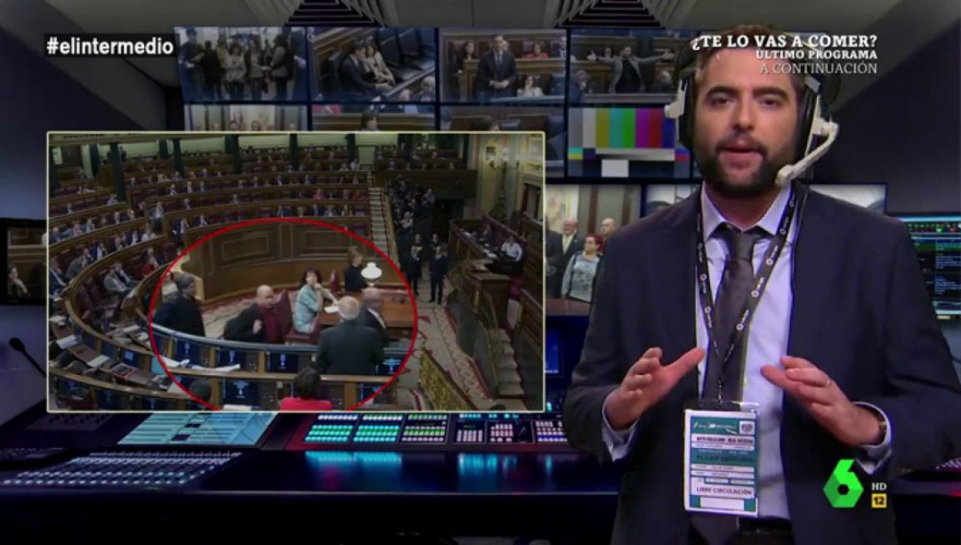 El veredicto del VAR de 'El Intermedio' sobre el supuesto escupitajo a Borrell El veredicto del VAR de 'El Intermedio' sobre el supuesto escupitajo a Borrell