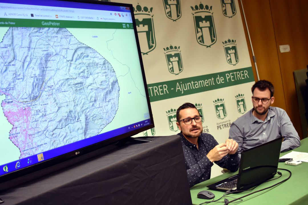 GEO Petrer, un visor que permite acceder a la geografía del municipio GEO Petrer, un visor que permite acceder a la geografía del municipio