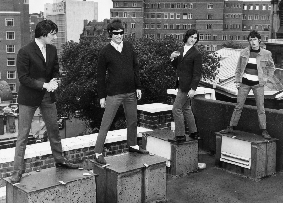 The Kinks en una fotografía de archivo de 1965 The Kinks en una fotografía de archivo de 1965