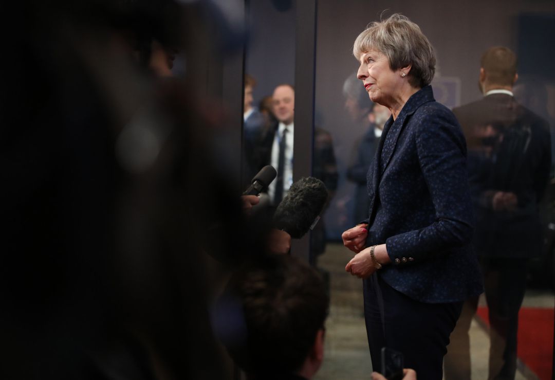 Theresa May atiende a los medios Theresa May atiende a los medios