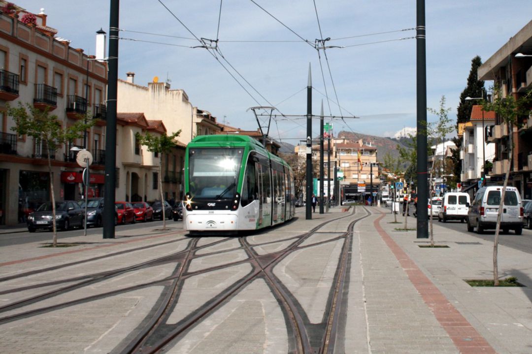 Estación de Albolote del metro de Granada Estación de Albolote del metro de Granada